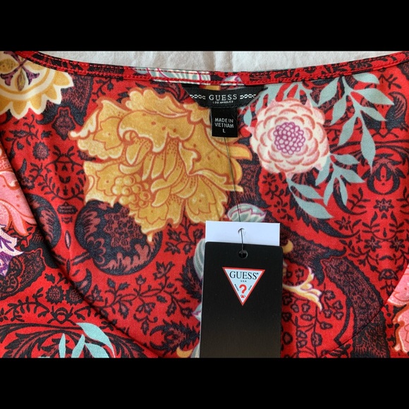 Guess top - Picture 4 of 4